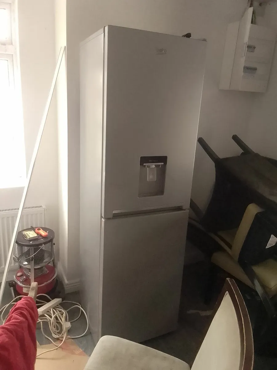 Fridge freezer Free - Image 2