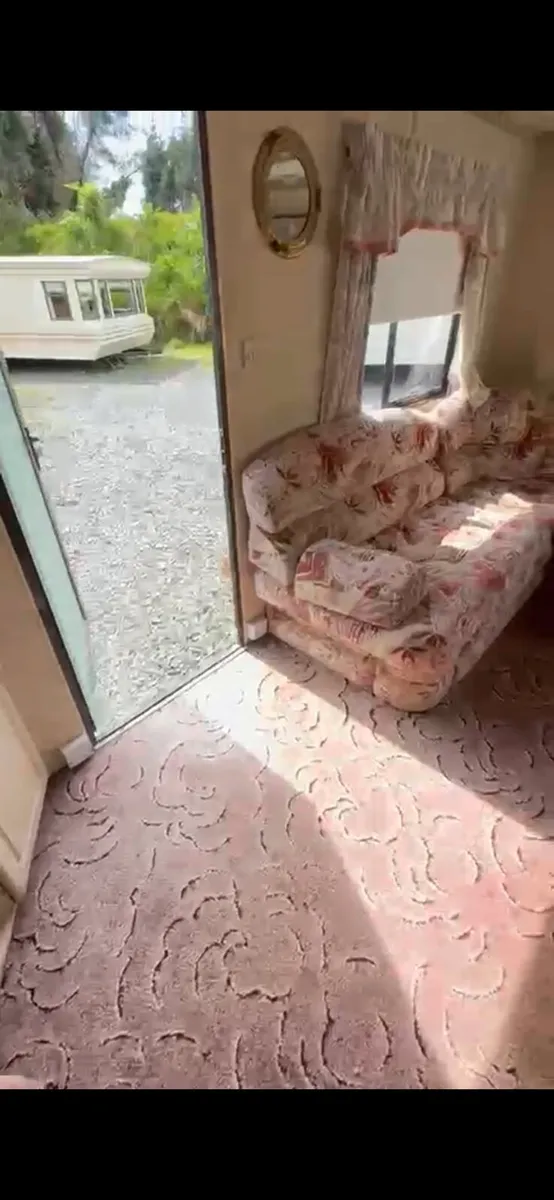 2 bedroom unit  mint condition for  rent - Image 2