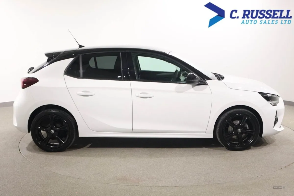 Vauxhall Corsa Hatchback - Image 4
