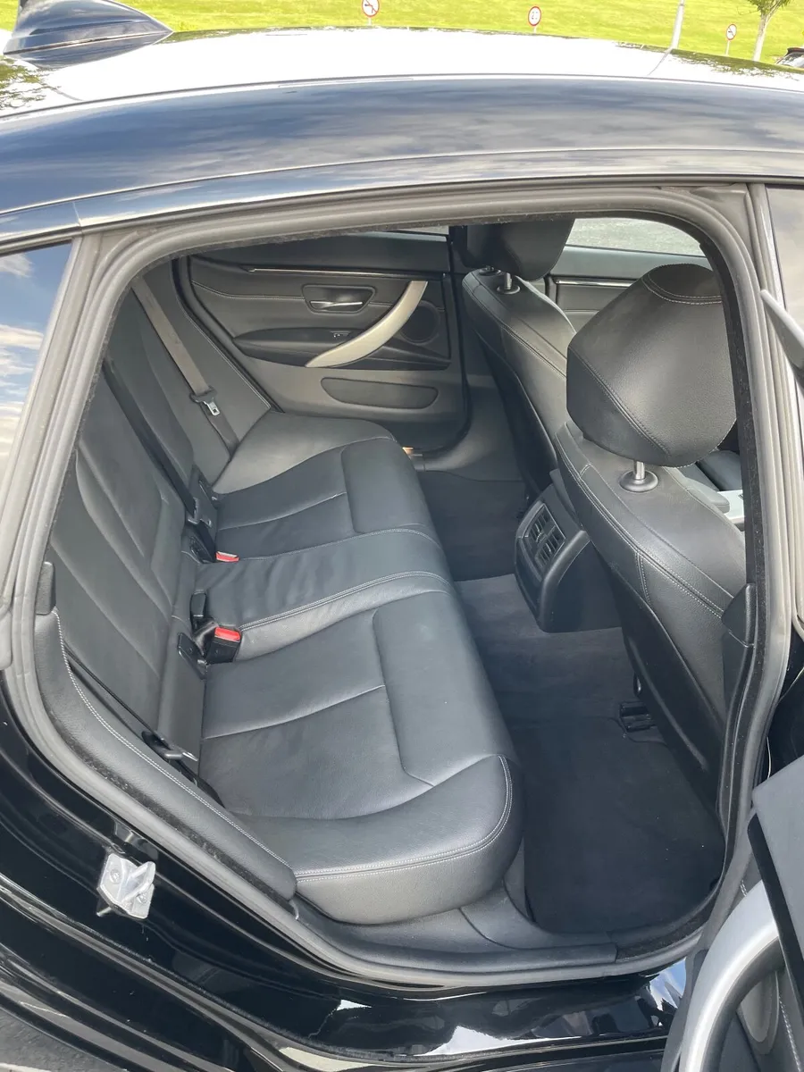 BMW 4-Series 2019 - Image 3