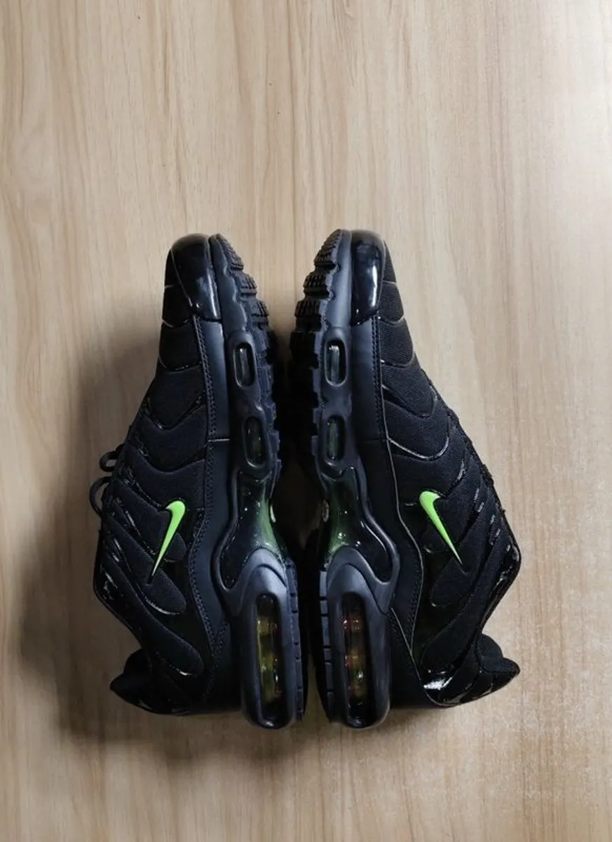 shoes - Image 1
