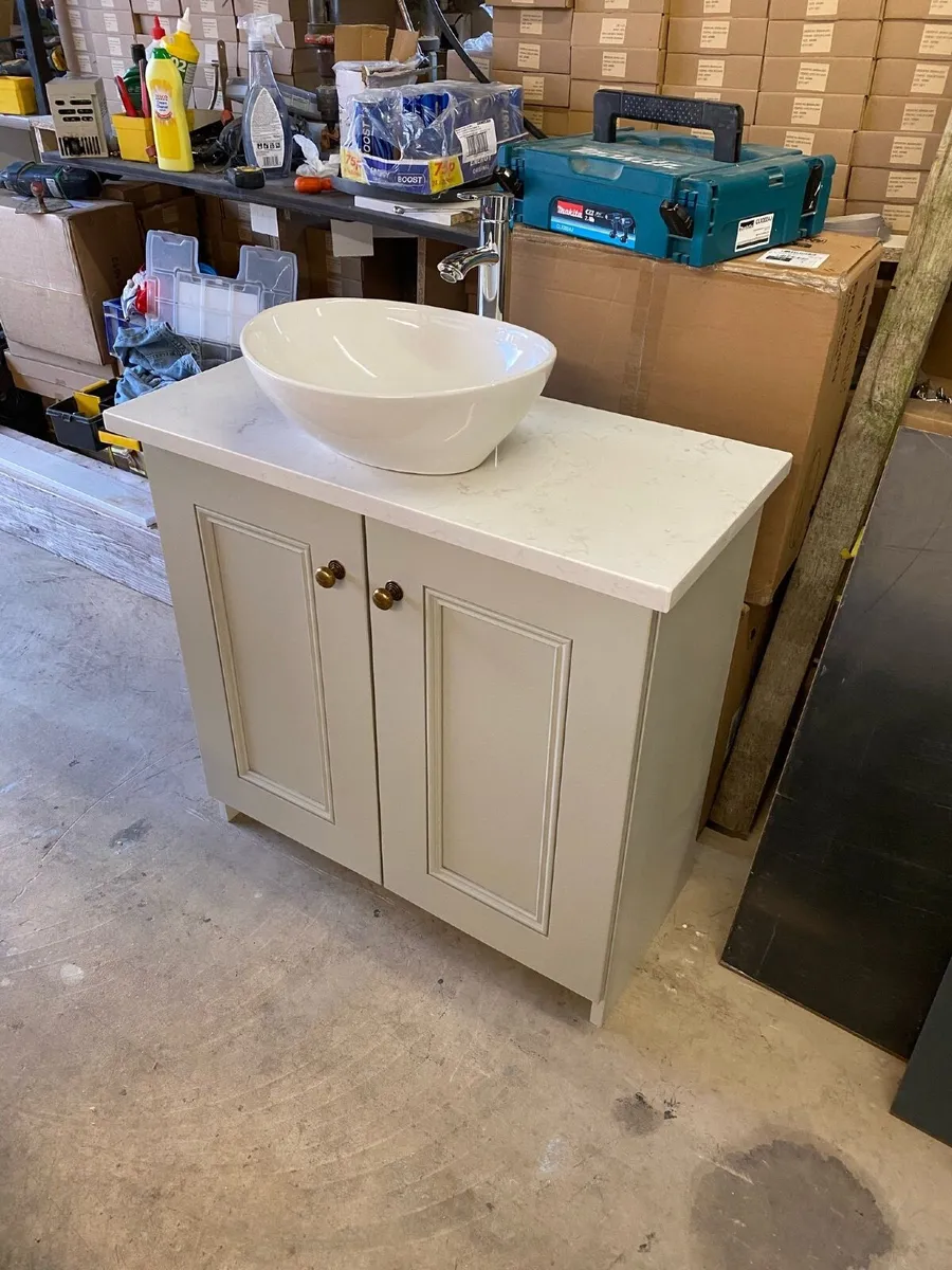 Bathroom Vanity Unit New - Image 1