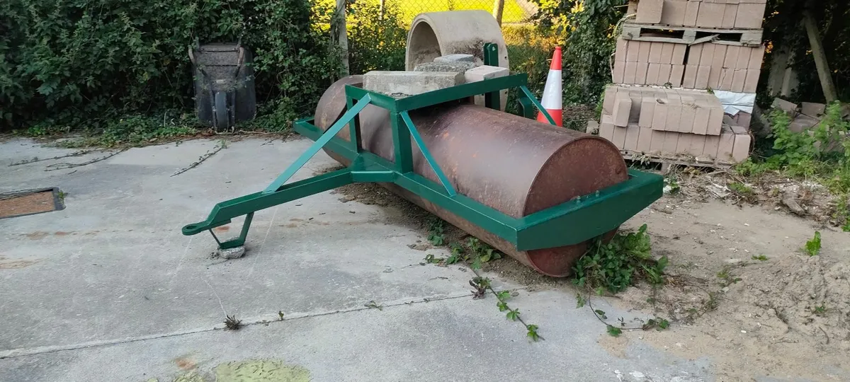 Roller - Image 4