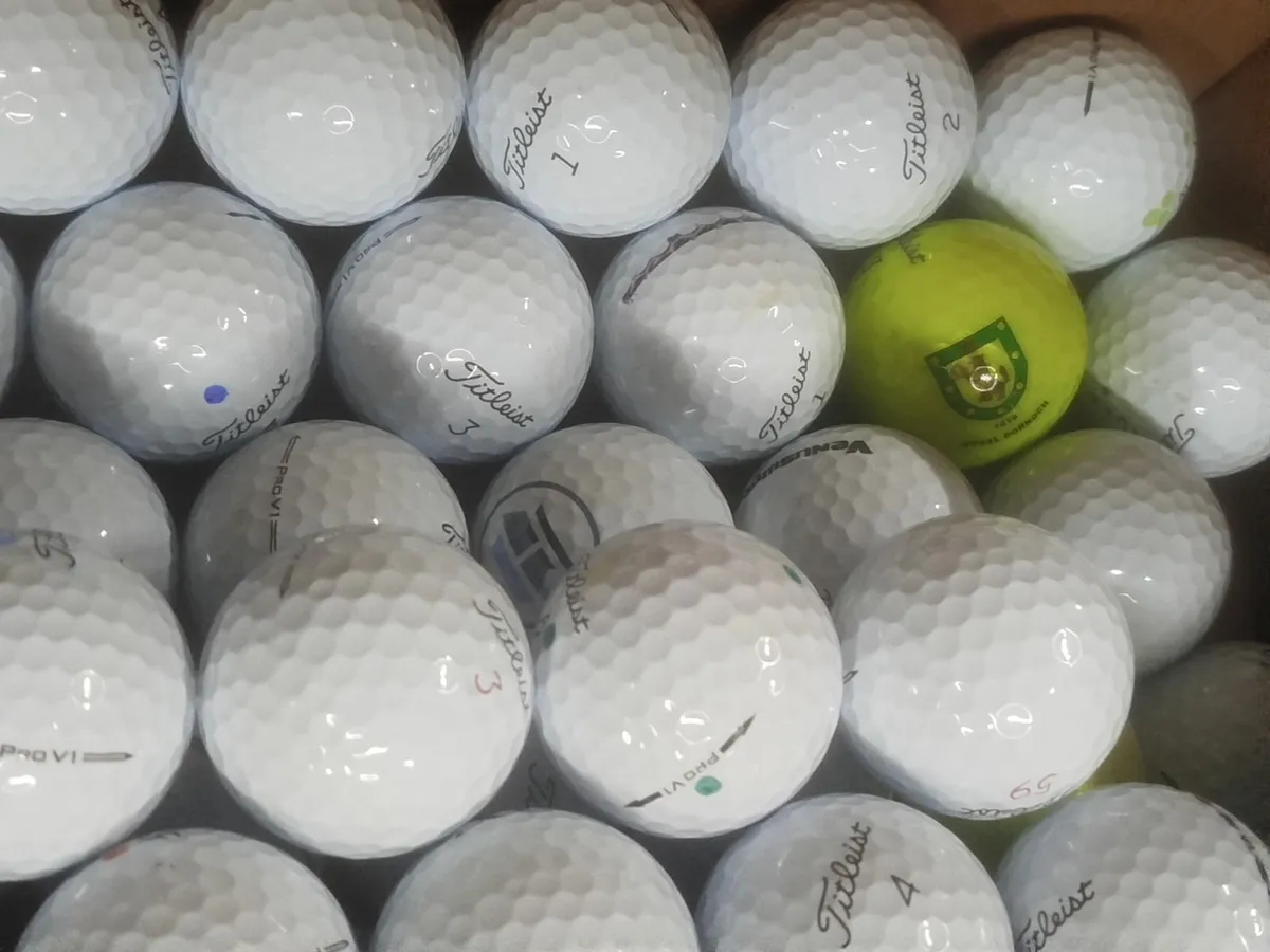Titleist Pro V Golf Balls - Image 4