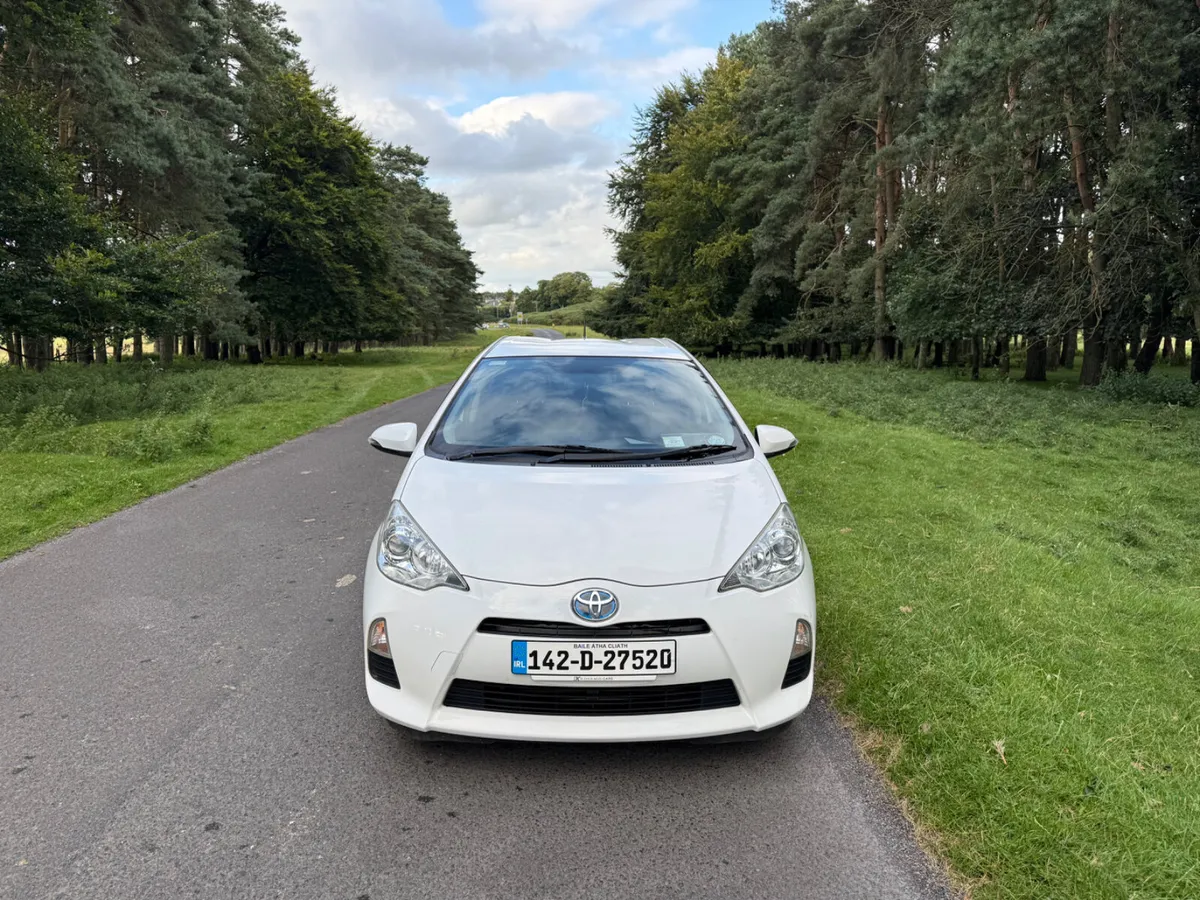 Toyota Aqua 2014 Automatic Hybrid - Image 2