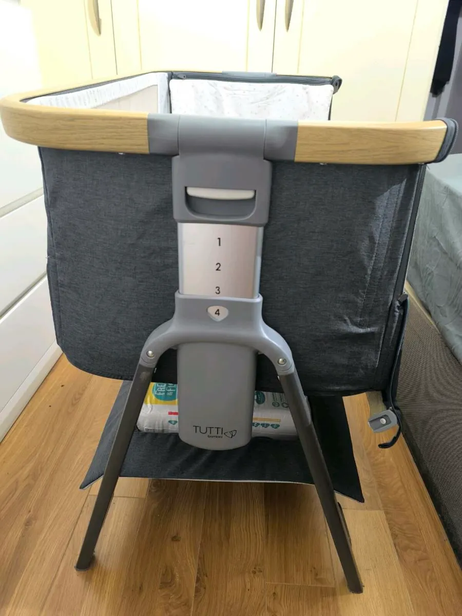 Next to me Baby Cribs - Image 2