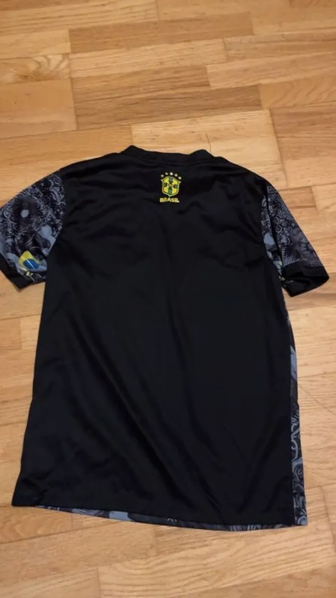 jerseys - Image 1