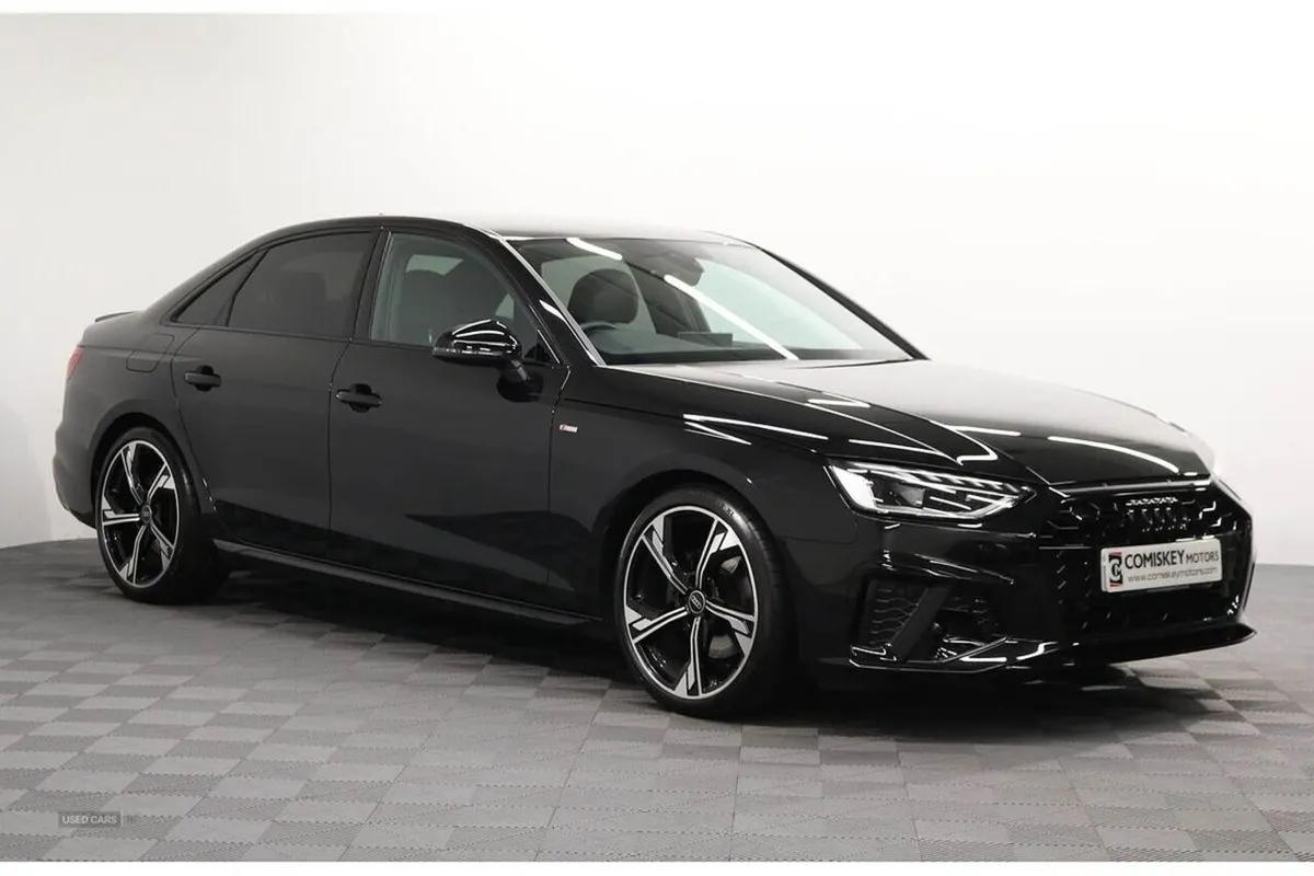 Audi A4 TDI Black Edition - Image 1
