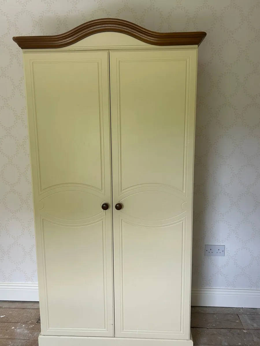 Cream country style  Double Wardrobe - Image 1