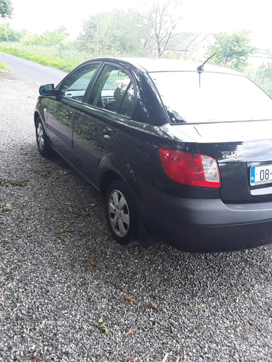 Kia  rio 1,4 taxed ncted 1300e ono - Image 3