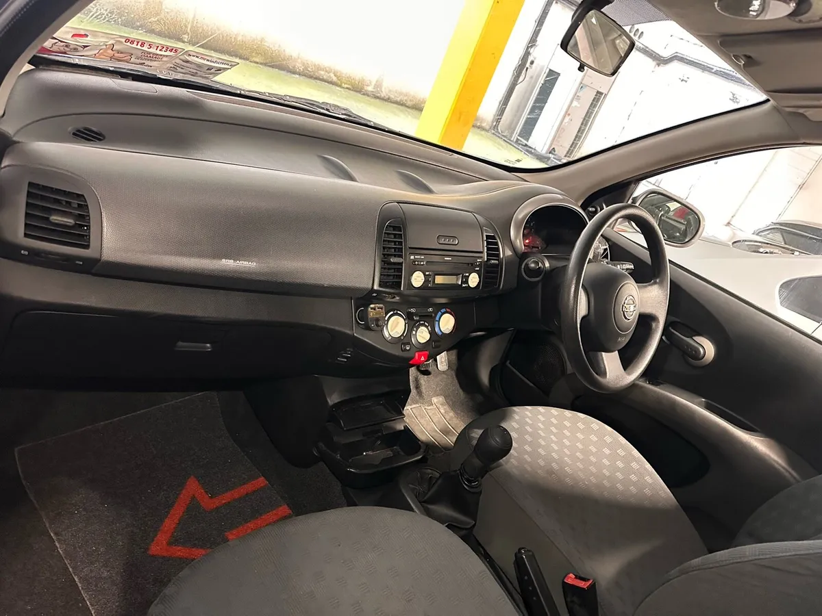 Nissan Micra Manual 2005 - Image 3