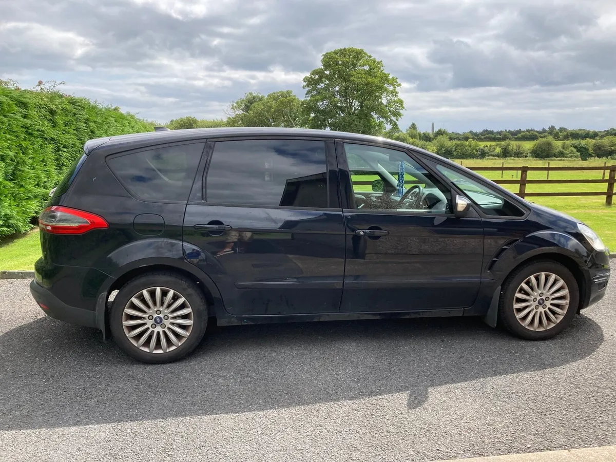 Ford S-Max - Image 4