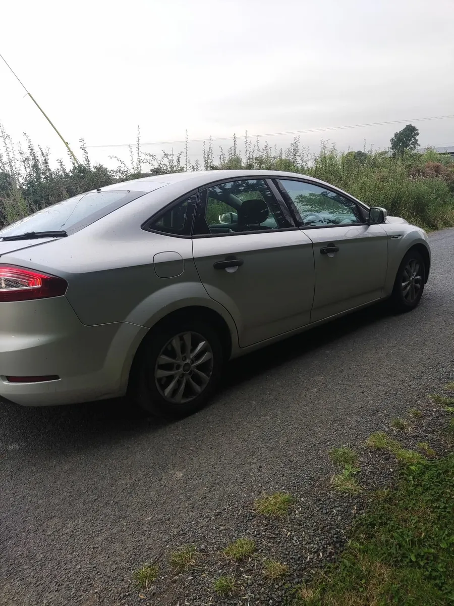 Ford Mondeo 2011 - Image 1