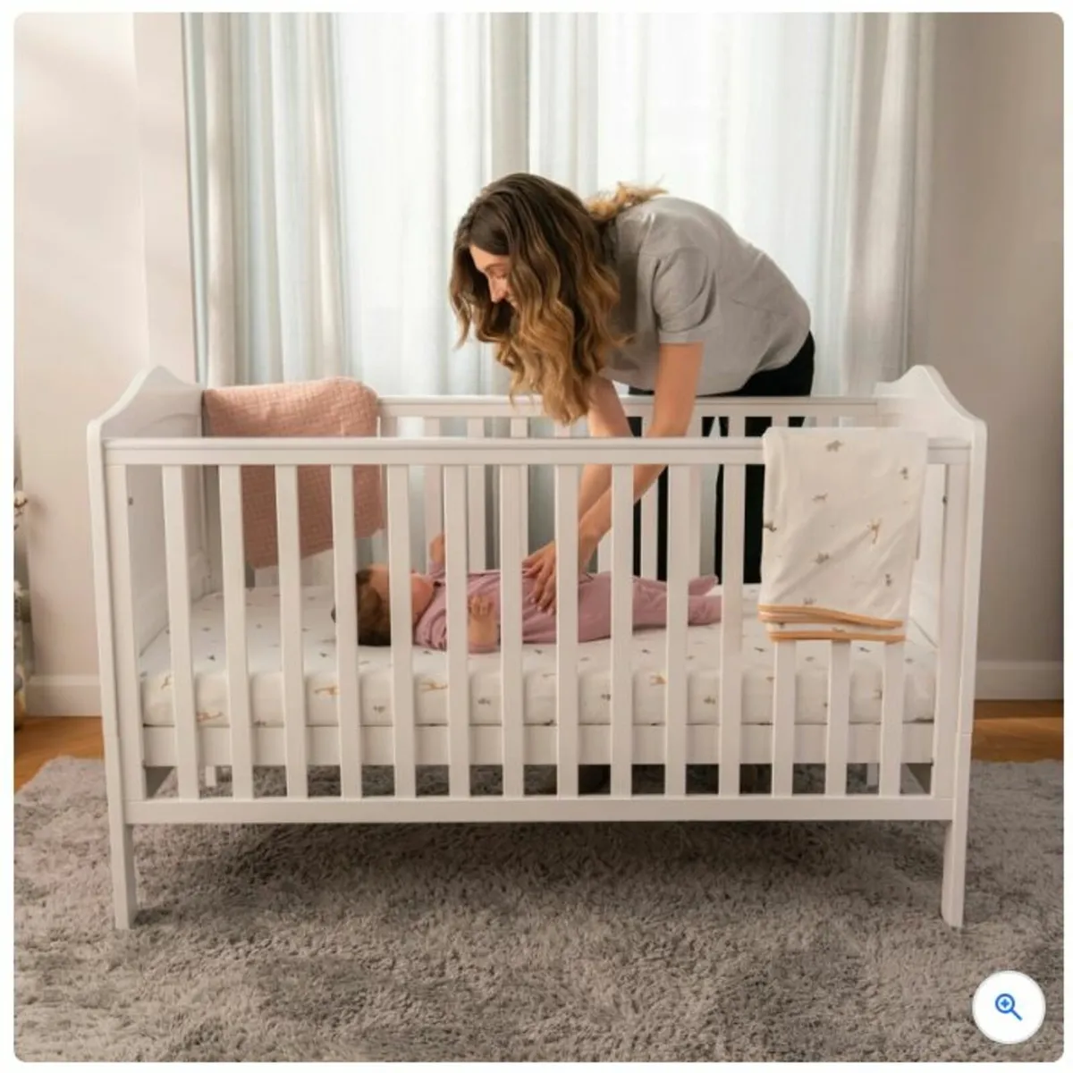 Baby cot - Image 1