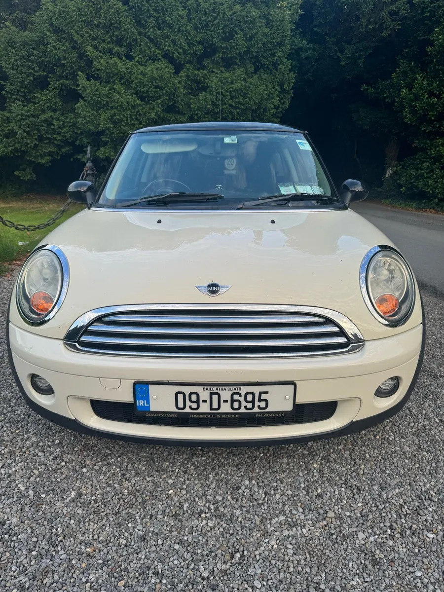Mini Cooper 1.6 petrol 2009 - Image 3
