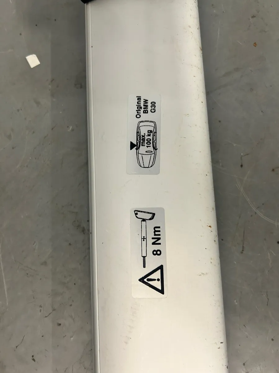 BMW Roof Bars - Image 4