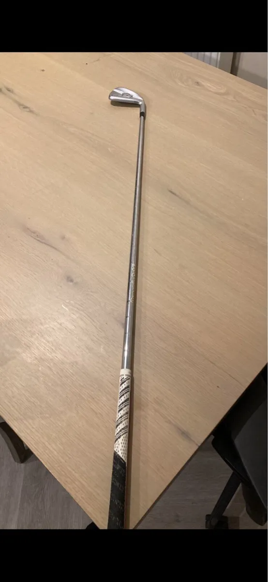 Callaway UT 2 iron - Image 3