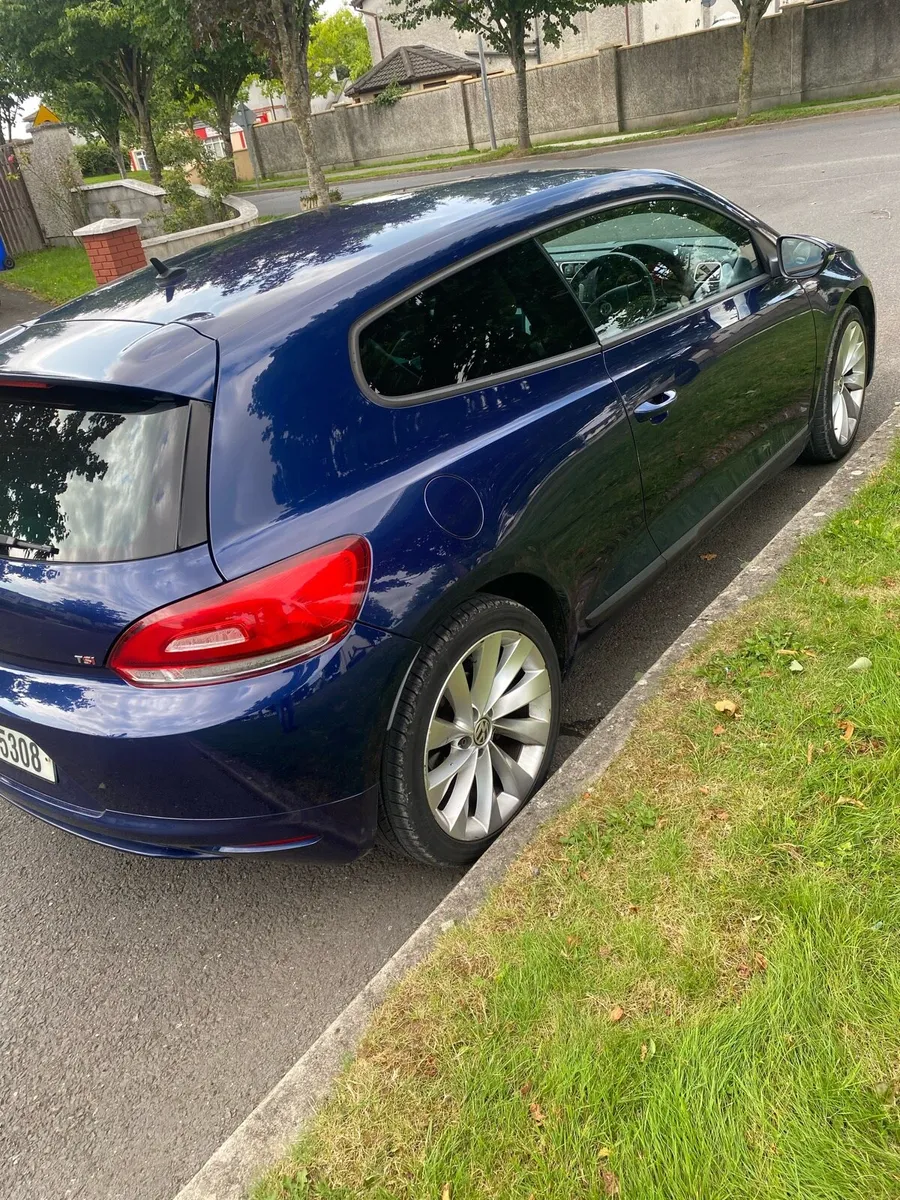 VW Scirocco 1,4 TSI 160PS 3DR AUT - Image 4