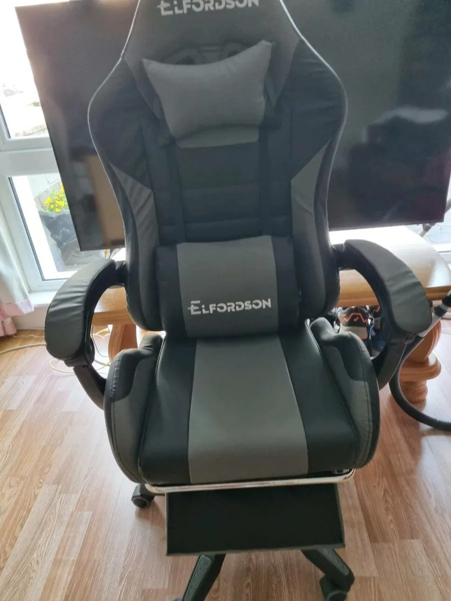 Gaming chair - Image 2