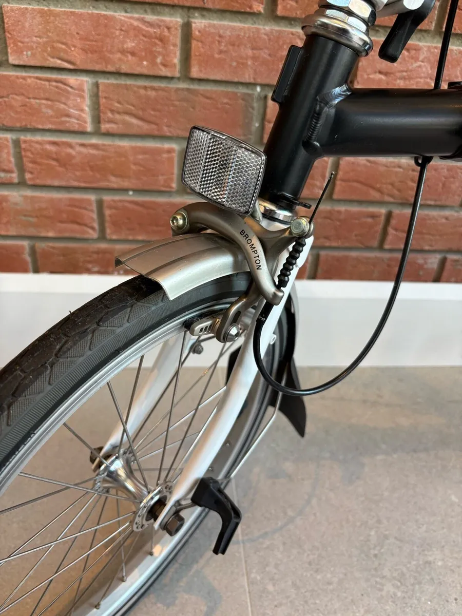 Never used Brompton - Image 3