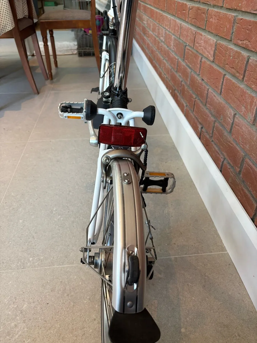 Never used Brompton - Image 4