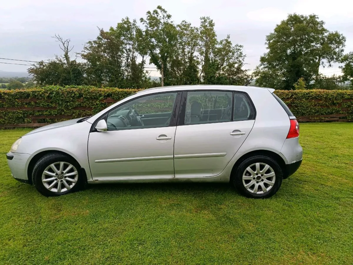 VW Golf 07 1.9 Tdi - Image 4