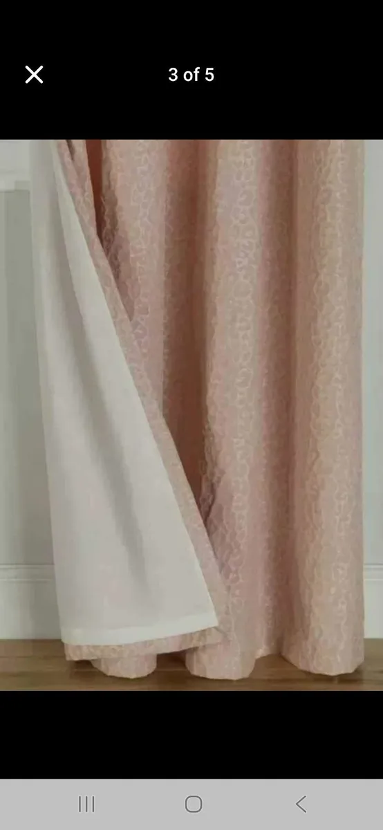 Curtains Two sets of matching pink curtains - Image 1