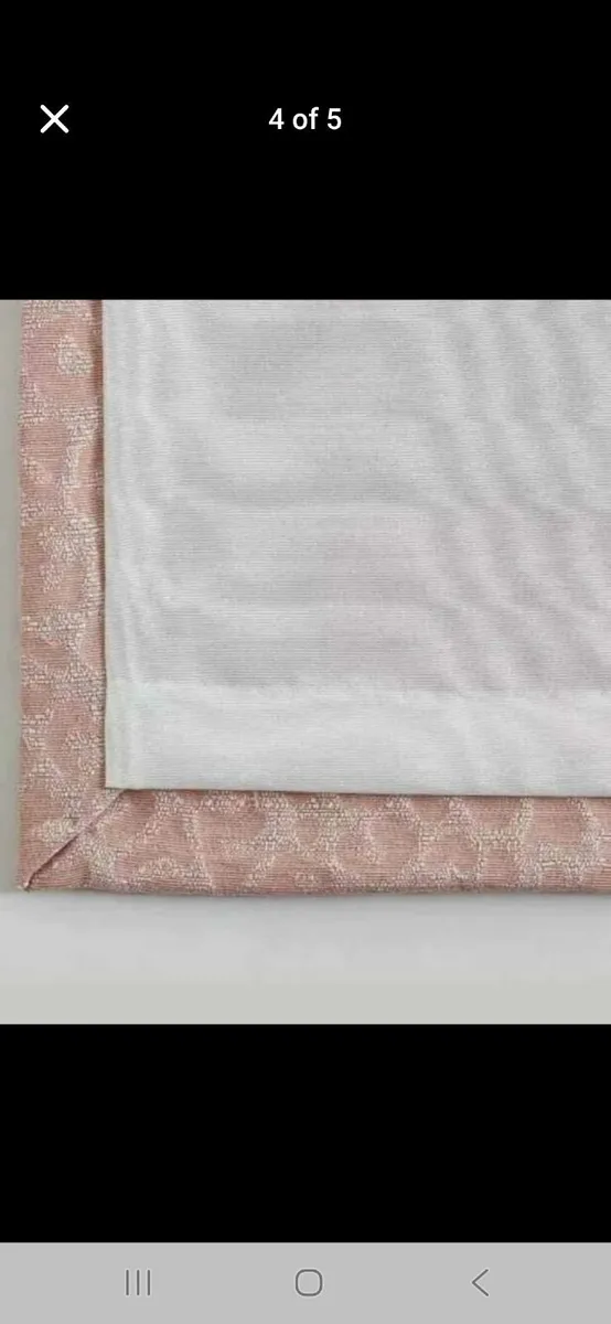 Curtains Two sets of matching pink curtains - Image 3