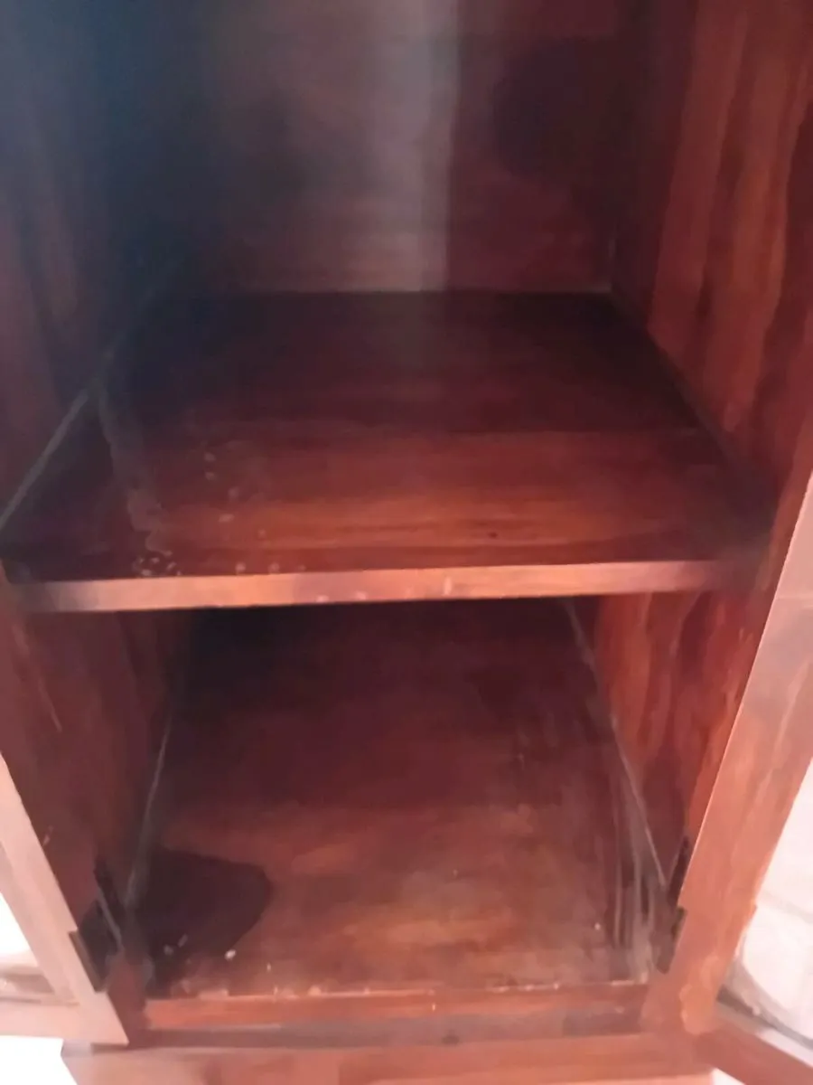 Storage cabinet - Image 4