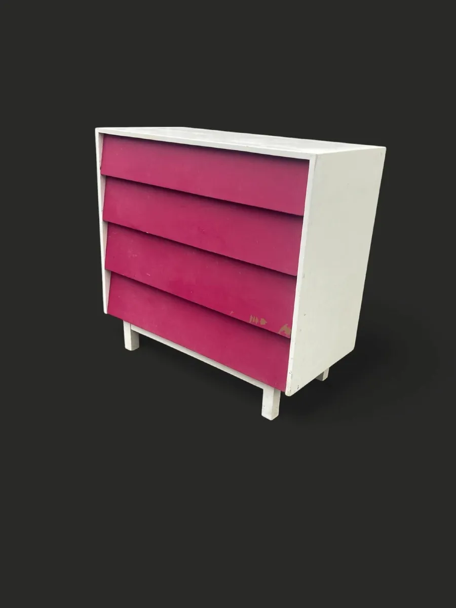Chest of Drawers - Mid Century. - Image 4