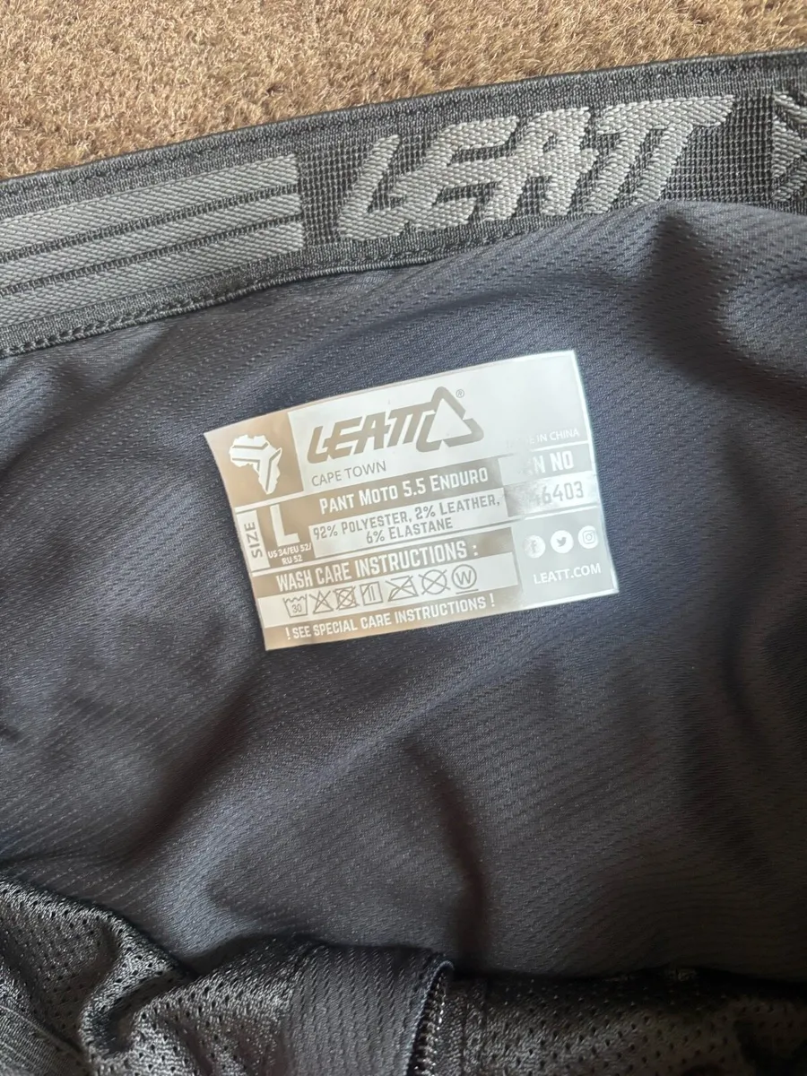 Motorcycle Clothing and Accessories - Image 3