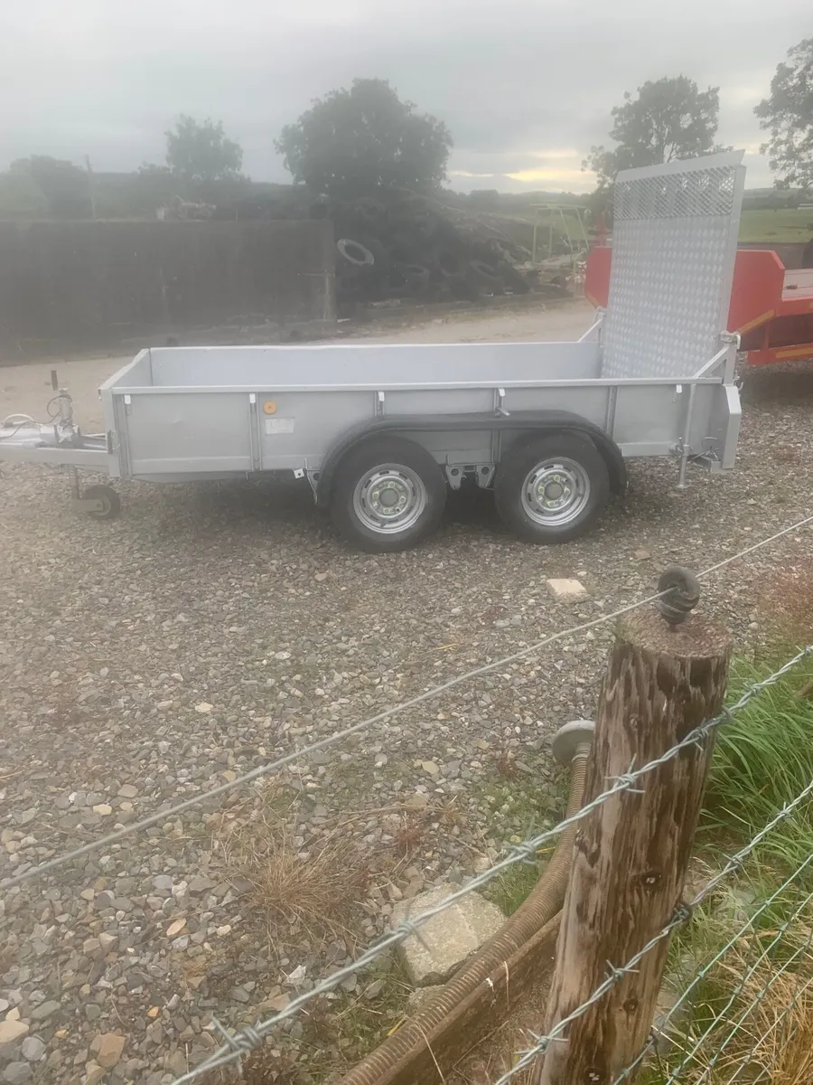 Plant Trailer - Image 1