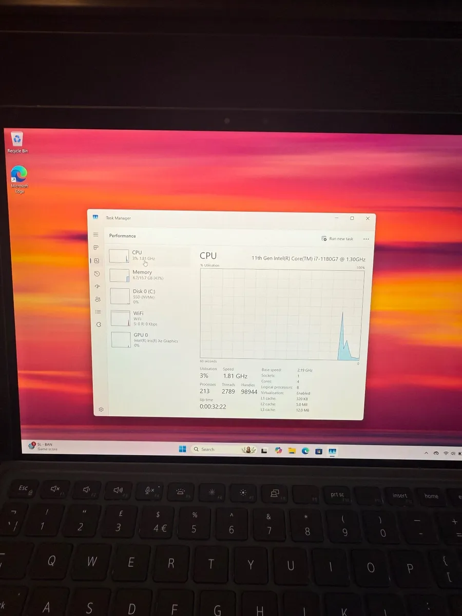 Dell Latitude 7320 Detachable i7/16GB/256SSD/2in1 - Image 2