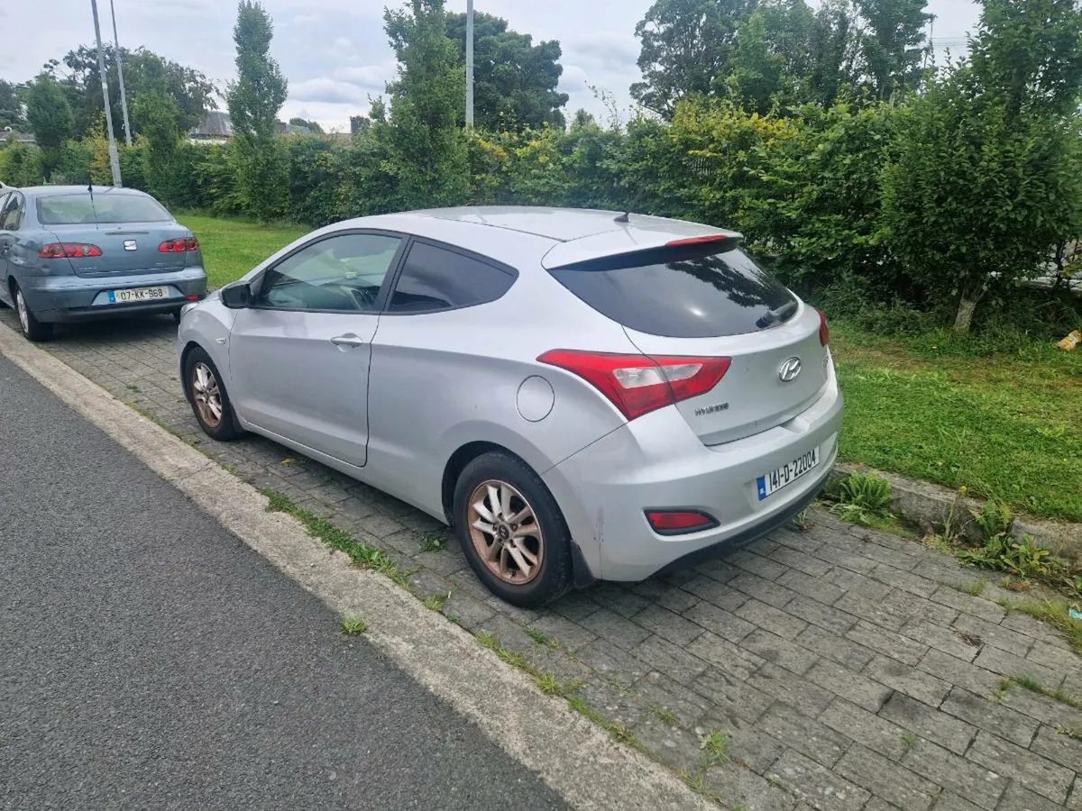 2014 hyundai i30 van - Image 3