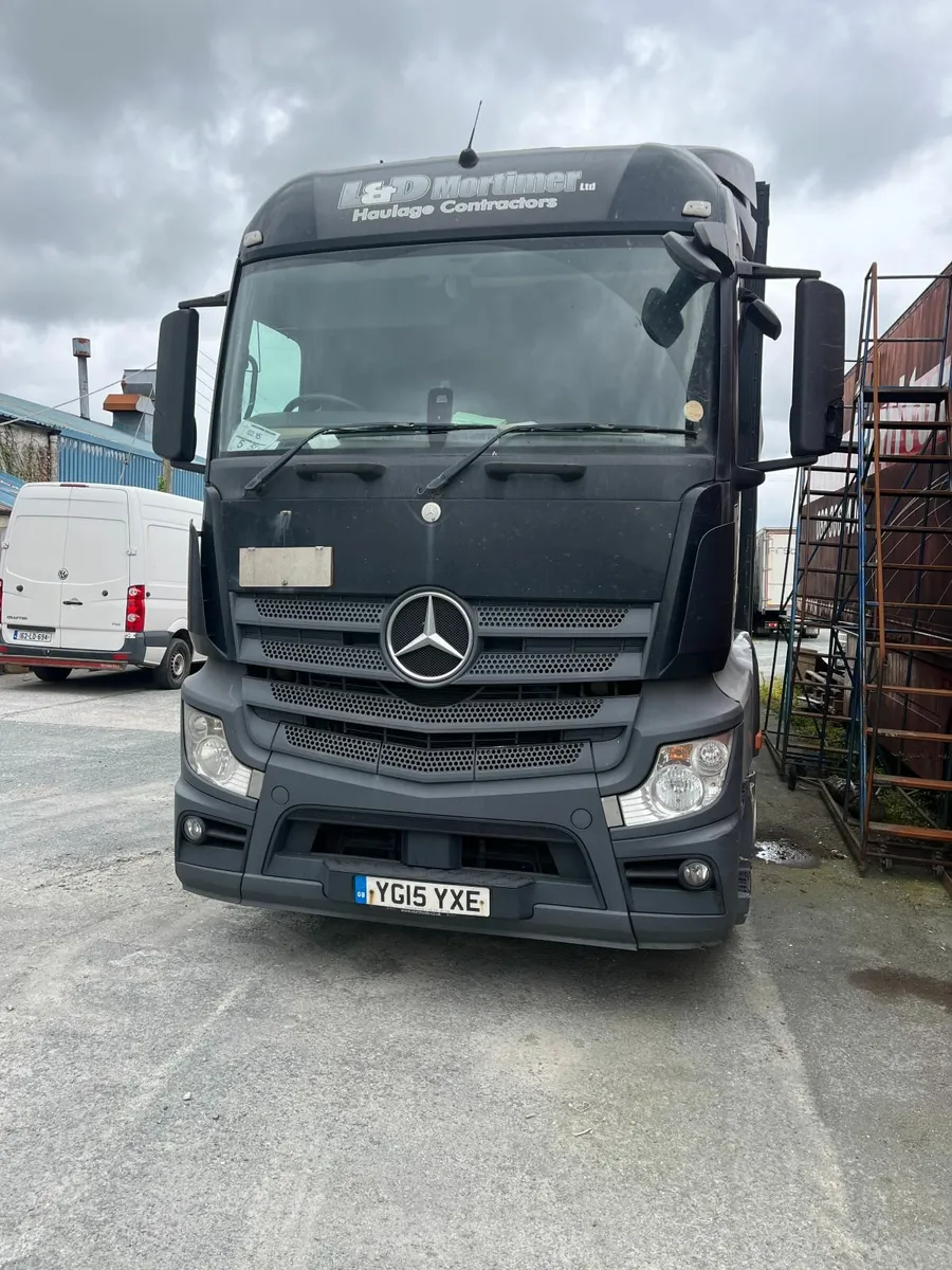 Mercedes-Benz Other 2015 - Image 1