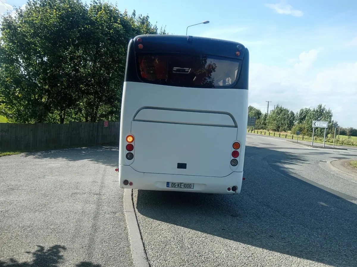 Coach for sale - Image 1