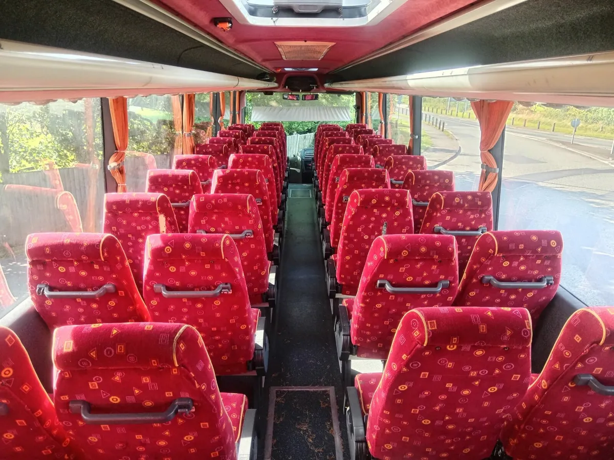 Coach for sale - Image 4