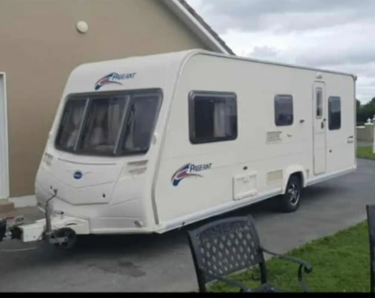 Bailey pageant   caravan - Image 1