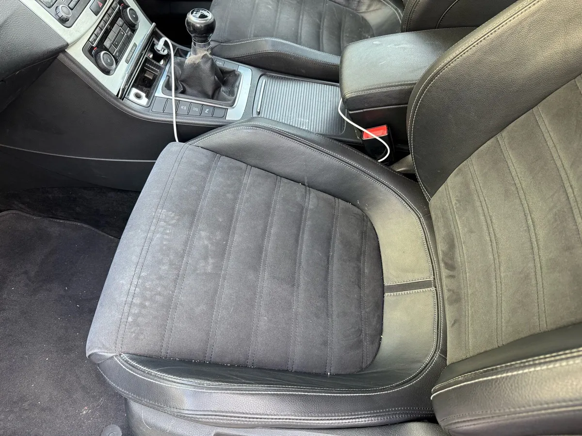 Vw passat cc high line 2011 - Image 4