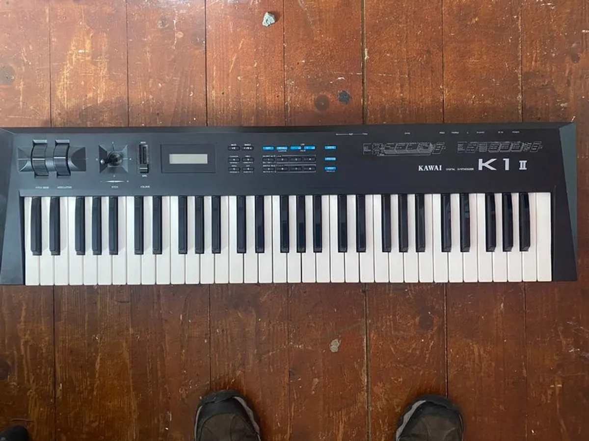 Vintage Kawai 1 II Synth - Image 1