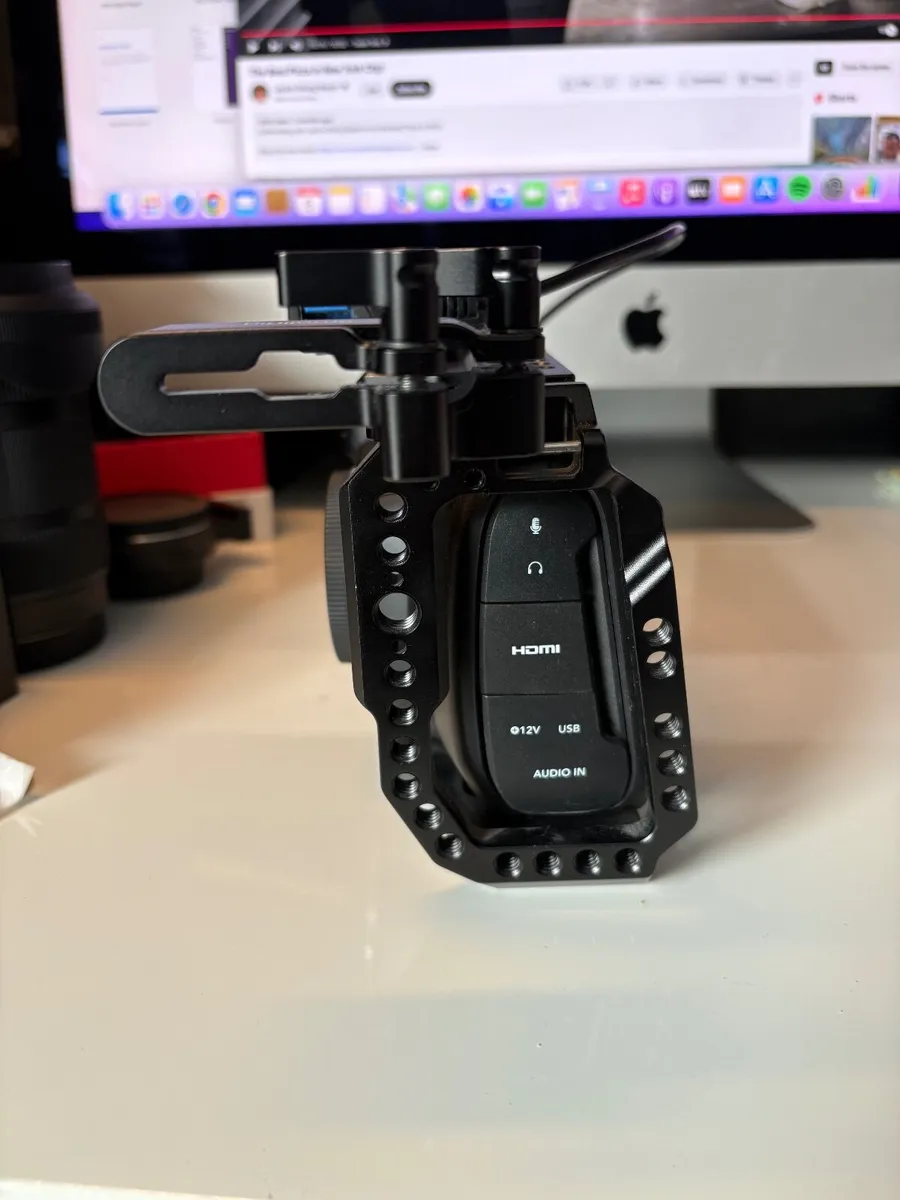 Black magic Pocket Cinema Camera 4k Kit - Image 4