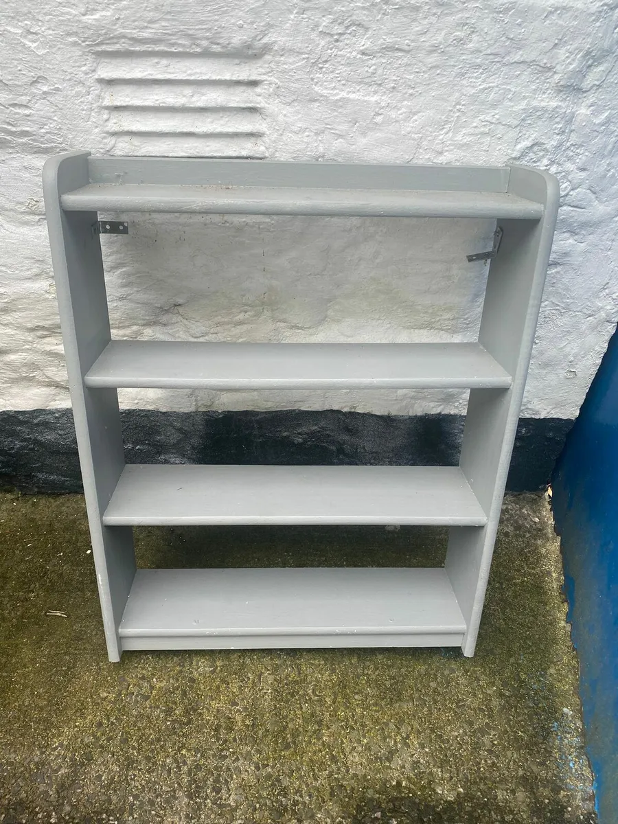 Tiered  unit