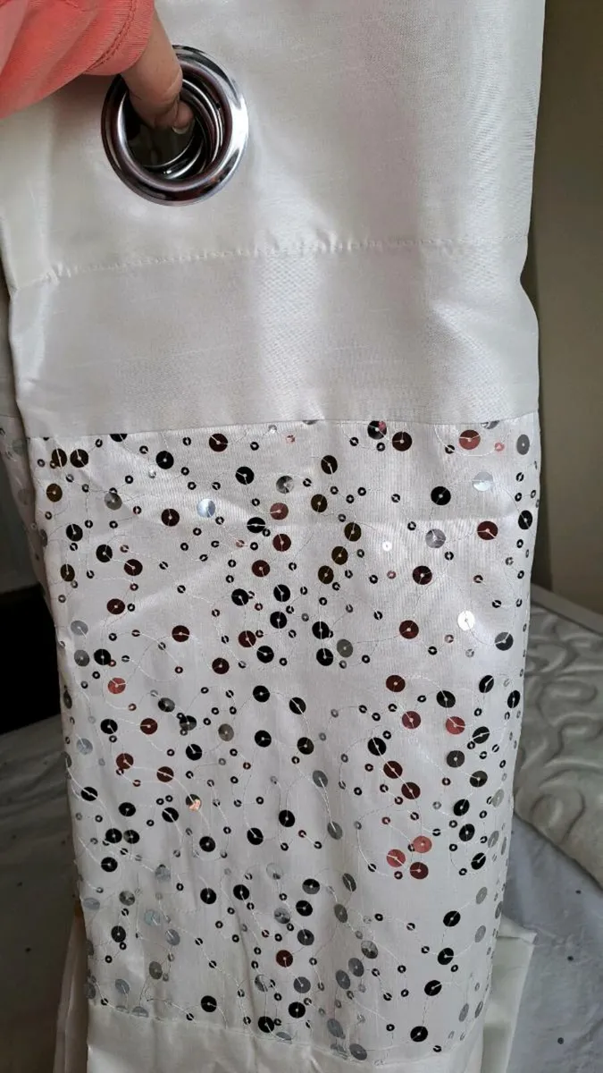 Cream curtains 90x90 - Image 2