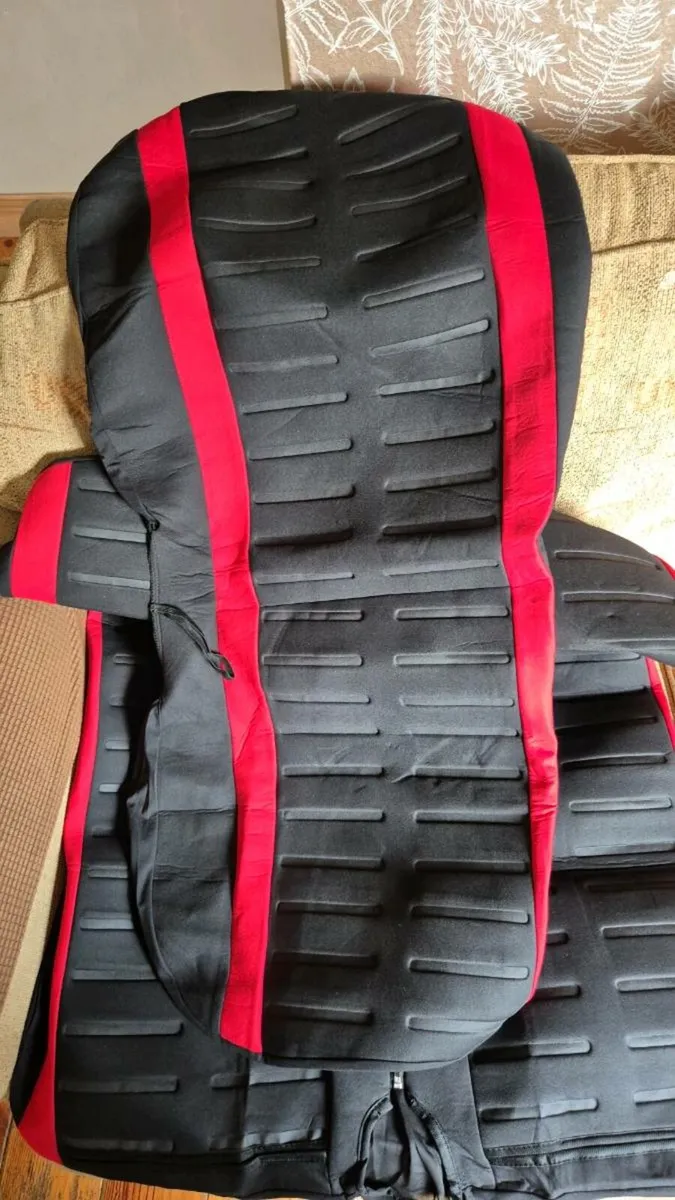 Car seat covers - Image 1