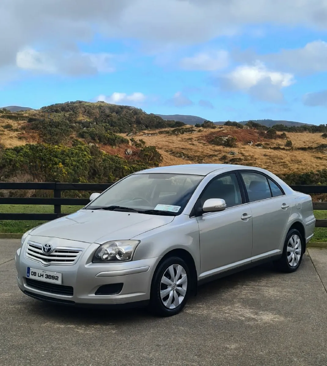 2008 Toyota avensis - Image 2