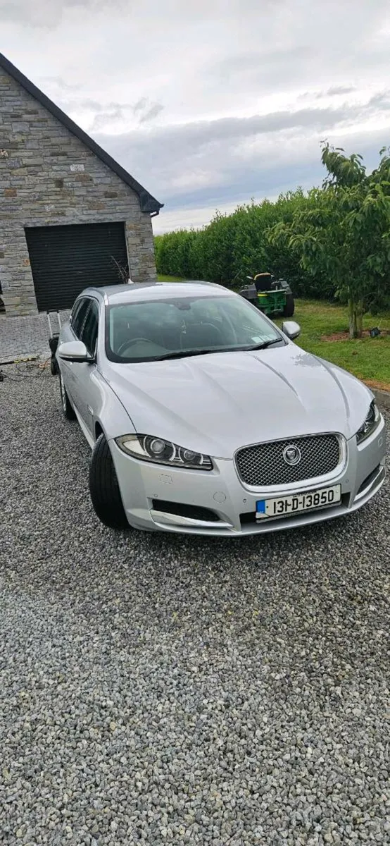 Jaguar XF Sportbrake - Image 1