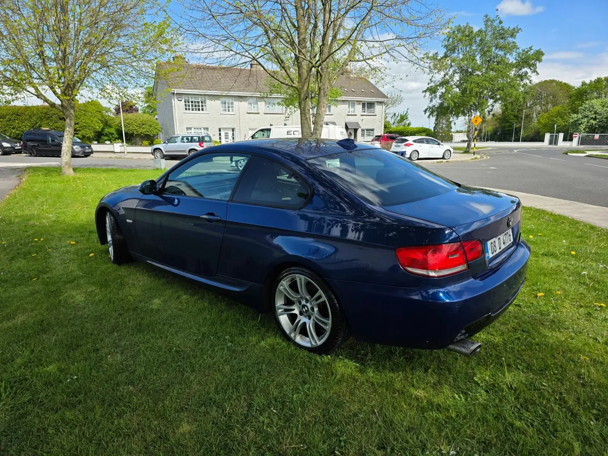 BMW 3-Series 2008 - Image 4