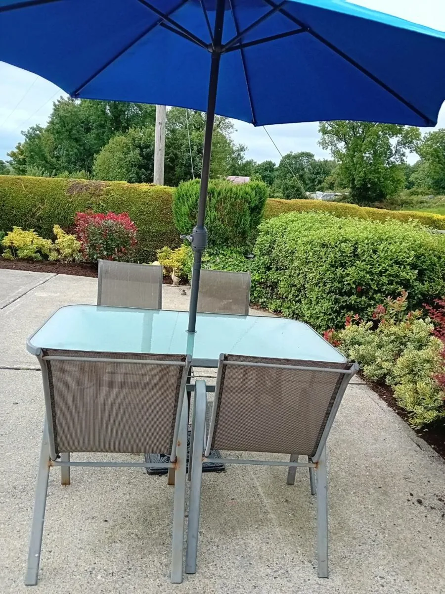 GARDEN TABLE +  4. CHAIRS - Image 2