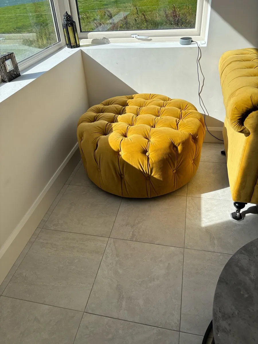 Sofas - Image 4