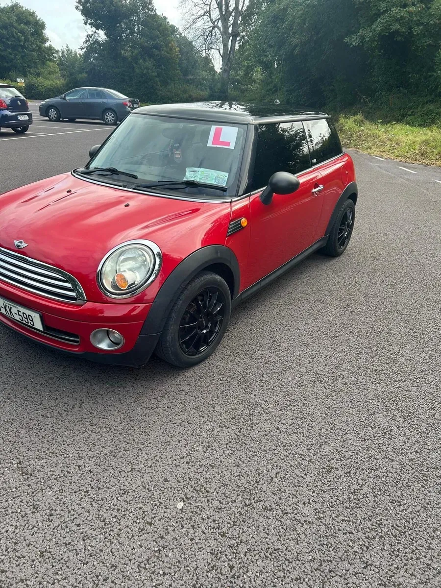 Mini Cooper - Image 1